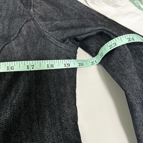 ADDITIONS CHICO’S - FITS LIKE A MEDIUM- DARK WASH DENIM - SCALLOPS & SEQUIN B7 - Picture 10 of 14